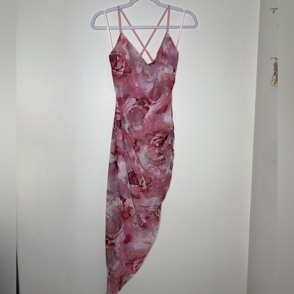 Dreamy Floral Ruched Mesh Midi Dress - Picture 5 of 5